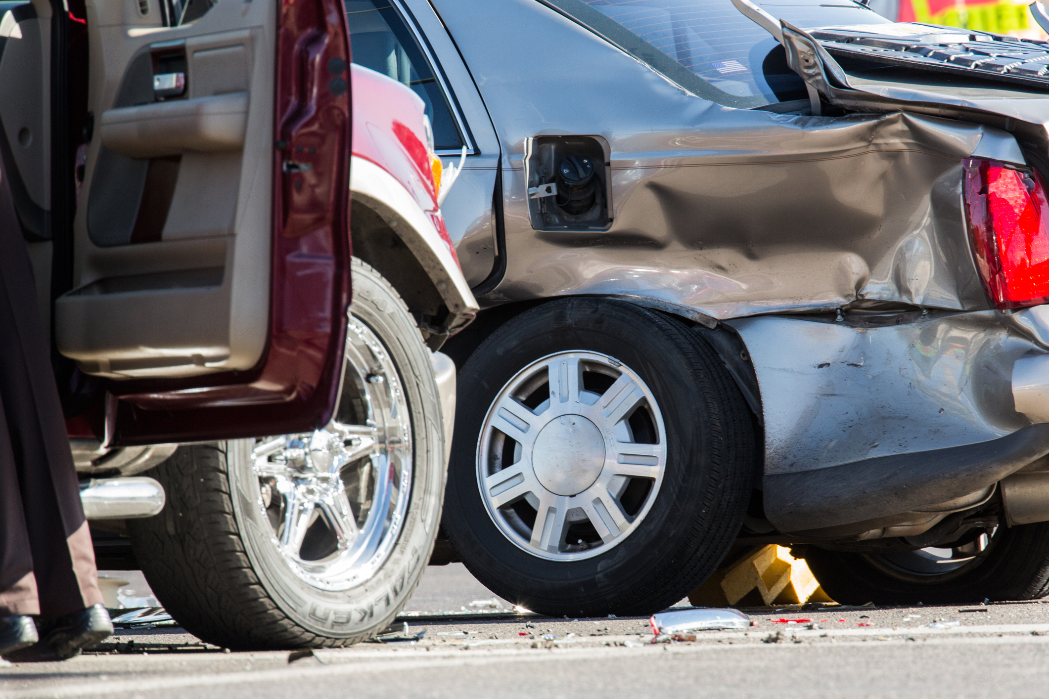 Navigating Complex Multi-Car Accidents: Liability and Compensation Challenges